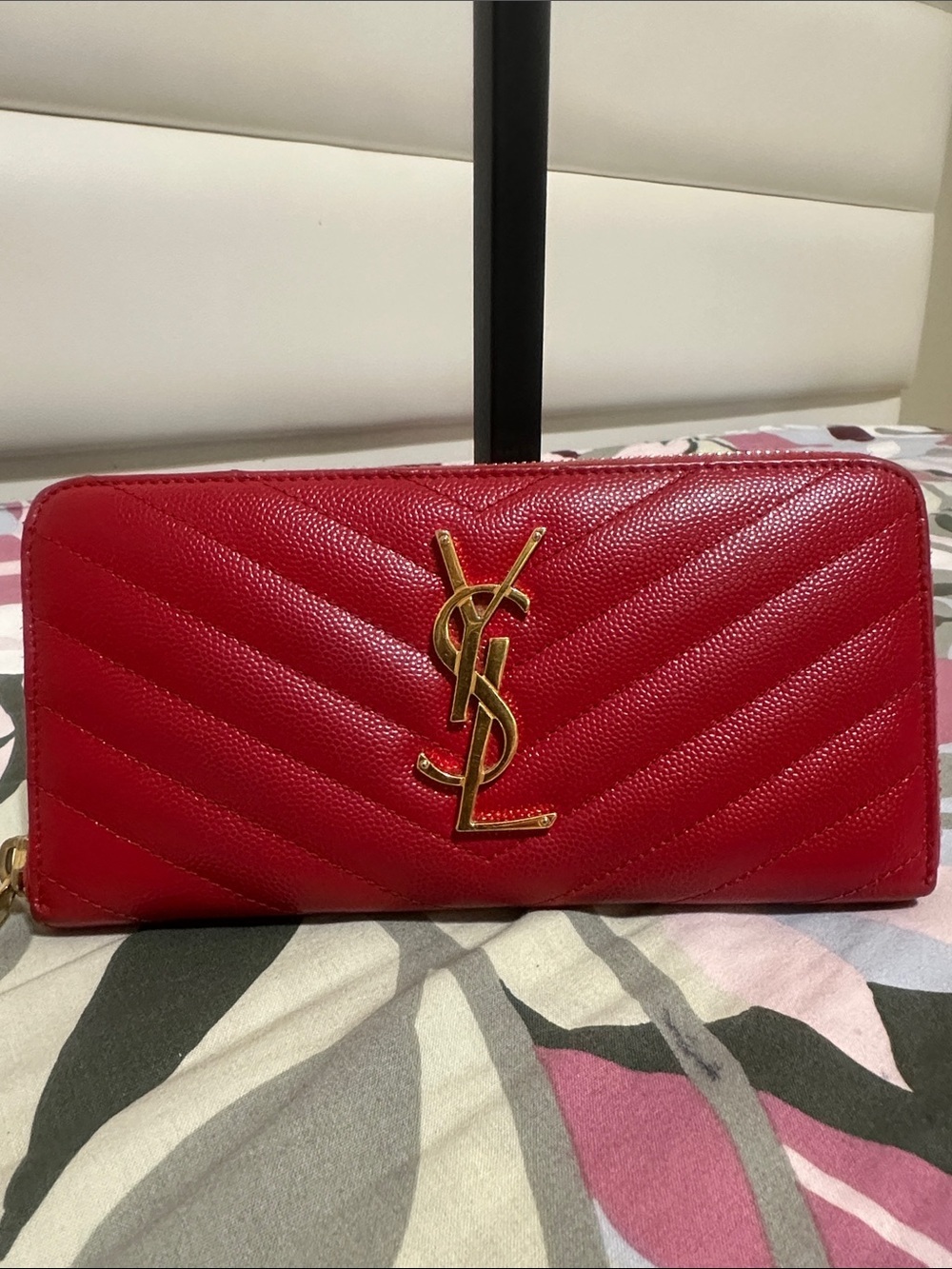 Yves Saint Laurent Red Quilted Zip-Around Wallet with Gold YSL Emblem - Picture 1 of 13